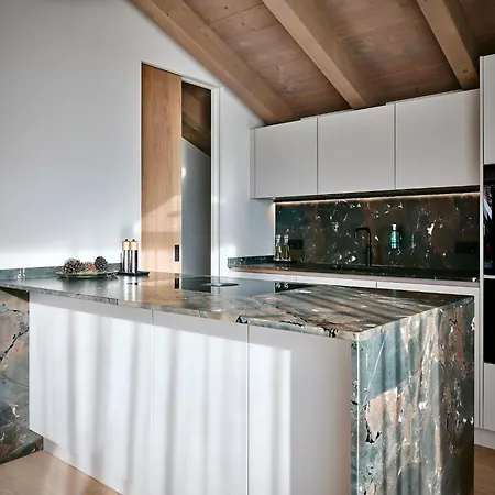 Apartament Haus Am Lift - Penthouse - Top4 - Summercard Included - Ski-in Ski-out - 6p Zell am See