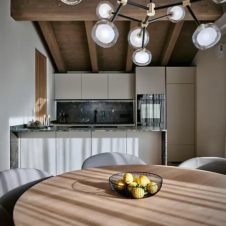 Haus Am Lift - Penthouse - Top4 - Summercard Included - Ski-in Ski-out - 6p Apartman Zell am See