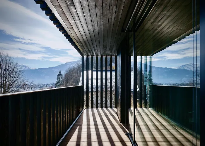 Haus Am Lift - Penthouse - Top4 - Summercard Included - Ski-in Ski-out - 6p * Zell am See