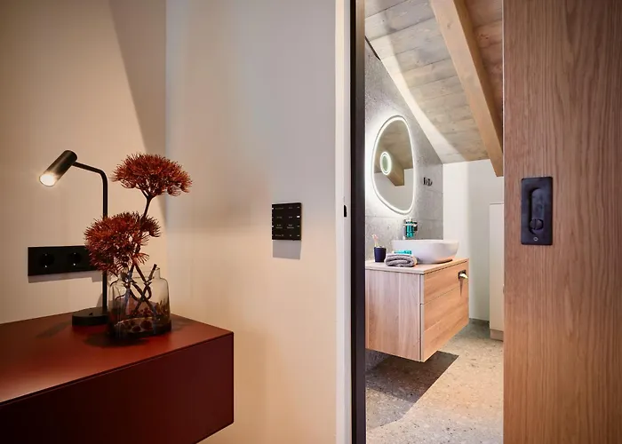 Haus Am Lift - Penthouse - Top4 - Summercard Included - Ski-in Ski-out - 6p 公寓 滨湖采尔